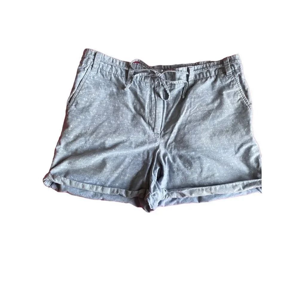 Talbots women’s bird light blue 100% cotton rolled cuff shorts/12 P
